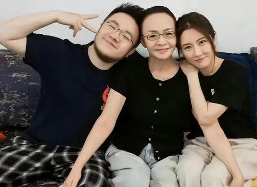 娱乐八卦吃瓜配图图片,吃瓜群众眼中的明星幕后故事